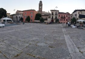 Soffitte in Piazza 3 ottobre 2026